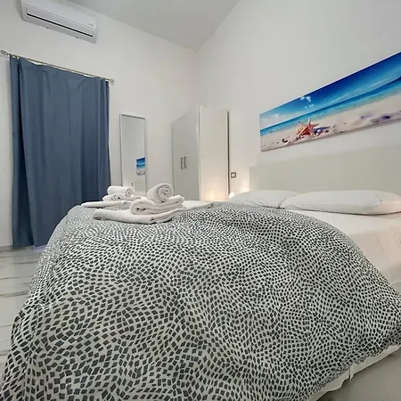 Nel Cuore Di Napoli-welcome To The Heart Of Appartement